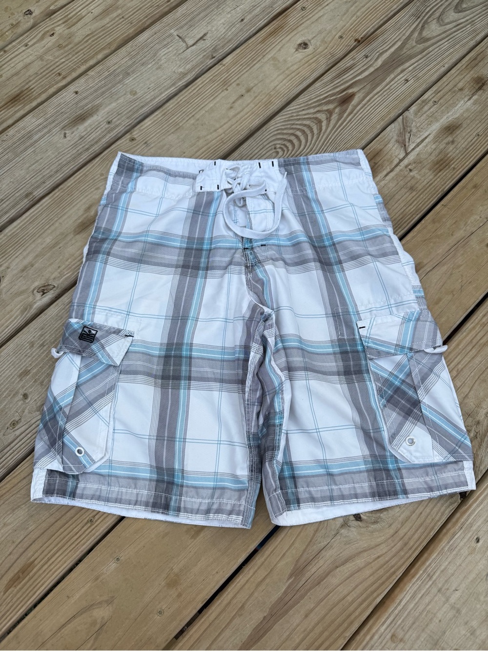 Vintage Y2K Machine Plaid Pattern Double Pocket Blue & white board shorts